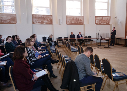 Urząd Miejski w Grudziądzu, spotkanie z mieszkańcami, program KAWKA II, nowoczesne żródła ciepła, nowoczesne urządzenia grzewcze, wady ogrzewania węglem, ochrona środowiska, czyste powietrze, smog, konsultacje społeczne